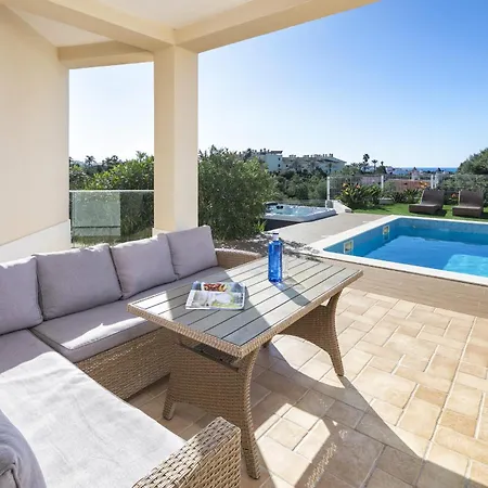 Rosati Villa *